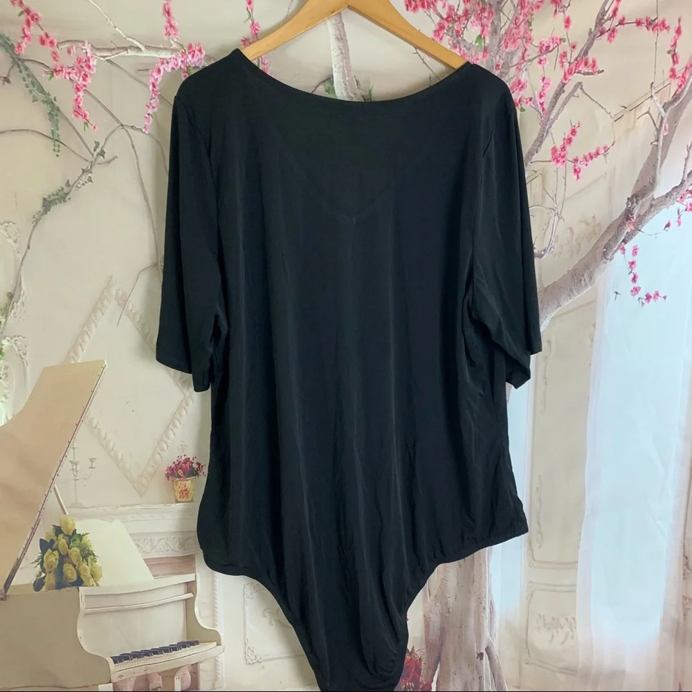 NEW TORRID BLACK STUDIO KNIT V-NECK BODYSUIT - Picture 6 of 11